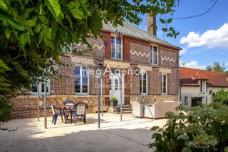  Maison à vendre 8 pièces 268 m²