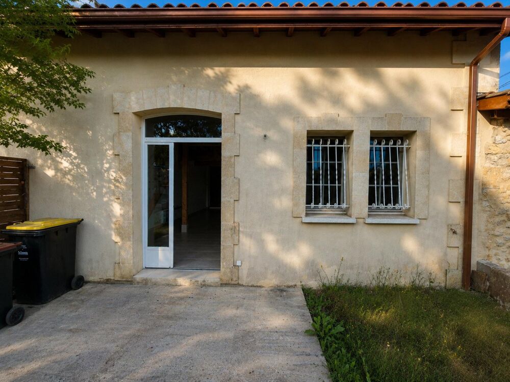 Maison 2 chambres avec jardin  80 m²