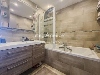  Appartement  vendre 4 pices 82 m
