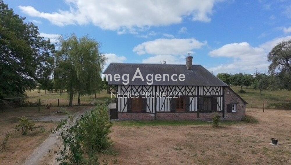 Maison normande de caractère avec dépendance et terrain de 1 900 m²
