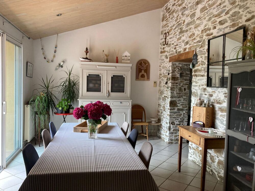 Vente Maison Très belle maison avec jardin Chavagnes en Paillers Chavagnes-en-paillers