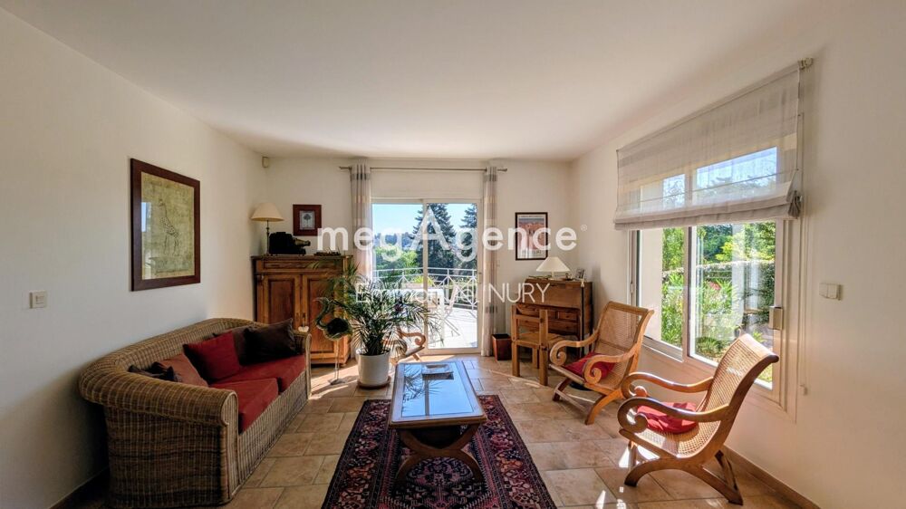 Maison darchitecte de 210m² avec piscine & calme absolu
