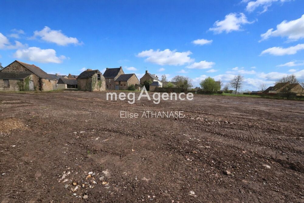 Ensemble immobilier à rénover avec maison d'habitation