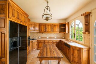  Maison � vendre 10 pi�ces 265 m�