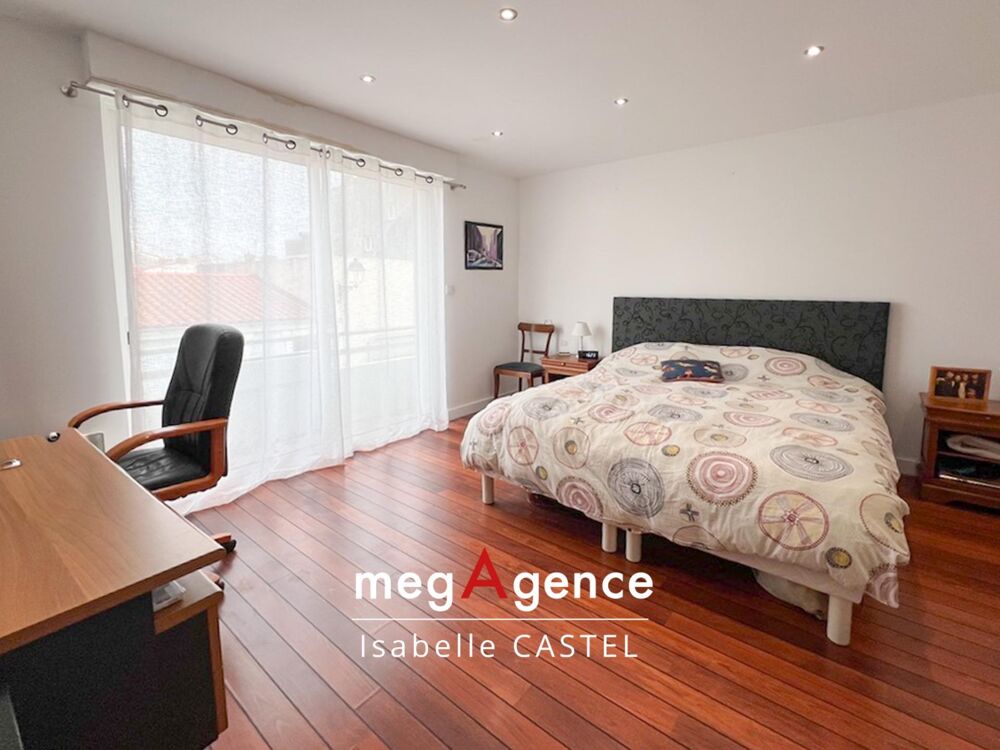 Vente Maison Une adresse rare, entre océan et quartier Arago. Les sables-d'olonne