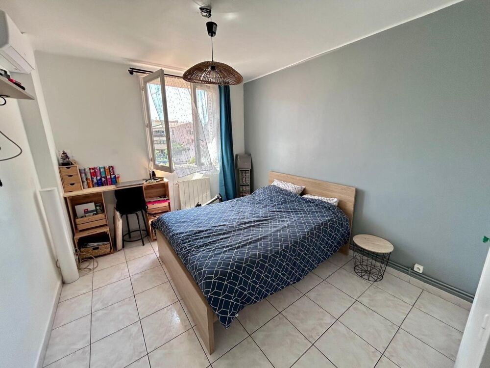 Vente Appartement A VENDRE : T4 de 70m² refait à neuf - SAINT-RAPHAEL Saint-raphael