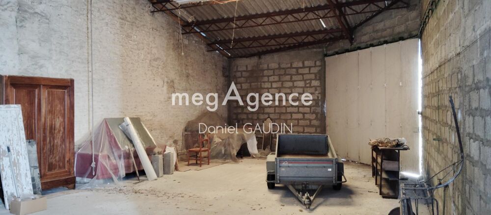 Vente Parking/Garage A Vendre Garage Châteaubernard Chateaubernard