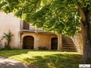  Maison à vendre 10 pièces 135 m²