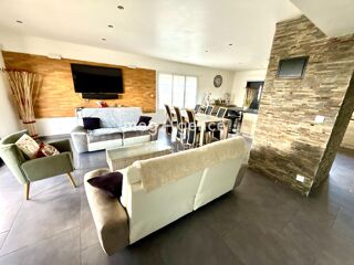  Maison à vendre 6 pièces 212 m²