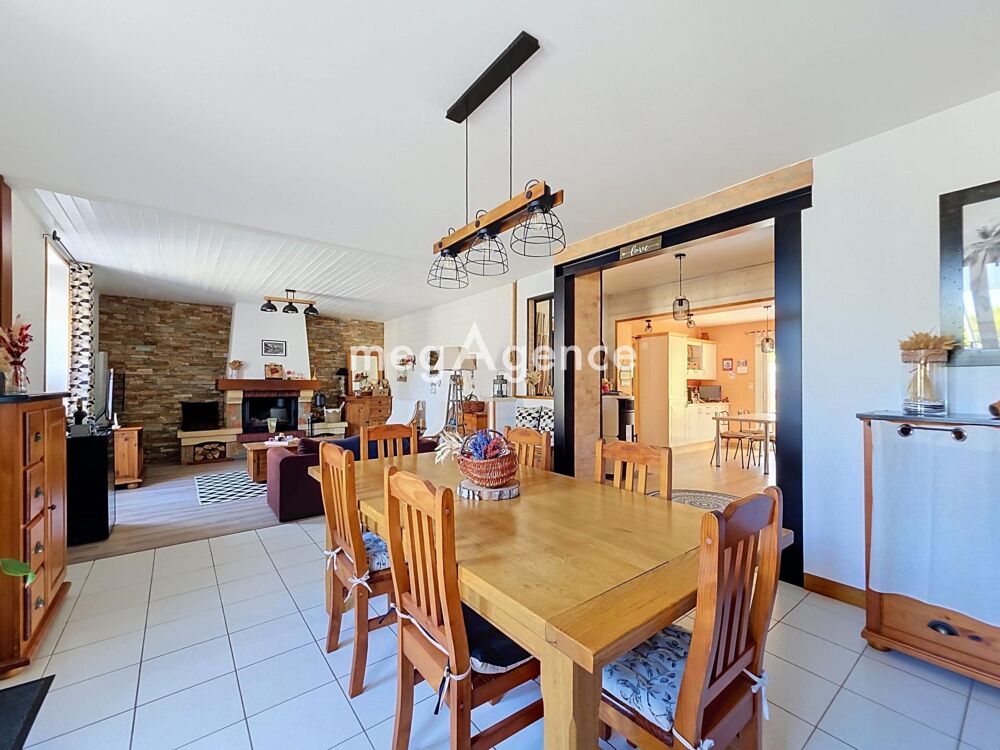 Vente Maison Maison de charme – Beaux volumes, 3 chambres et jardin Sevremoine