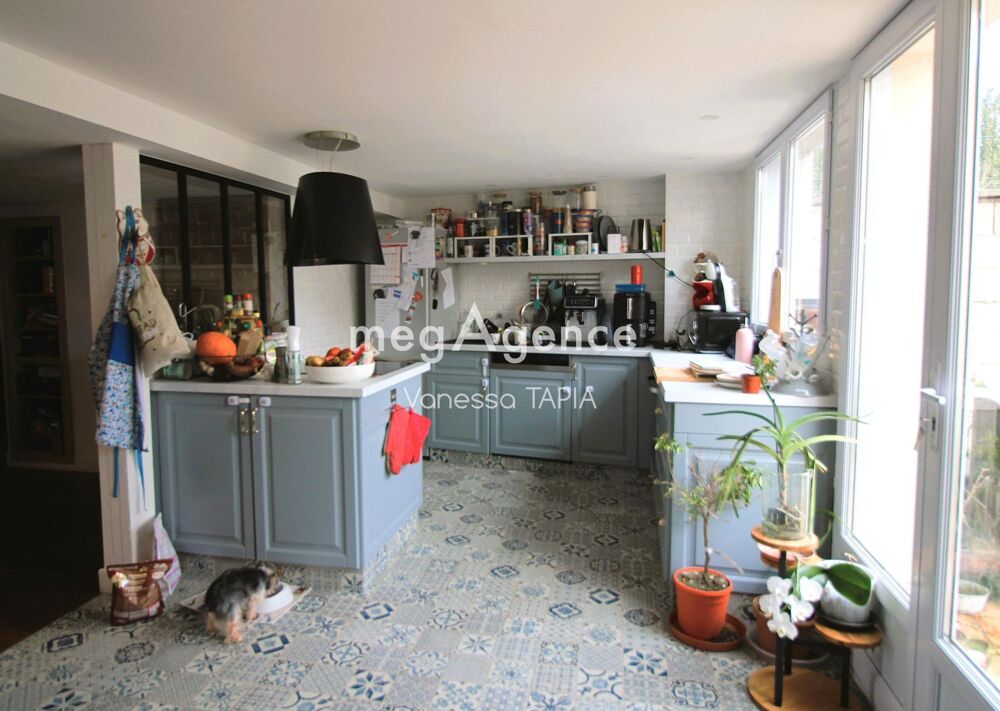 Vente Maison CENTRE DE ROMILLY SUR SEINE MAISON DE 5 PIECES Romilly-sur-seine