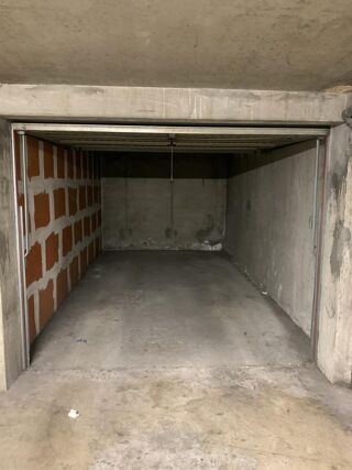  Parking / Garage à vendre 15 m²