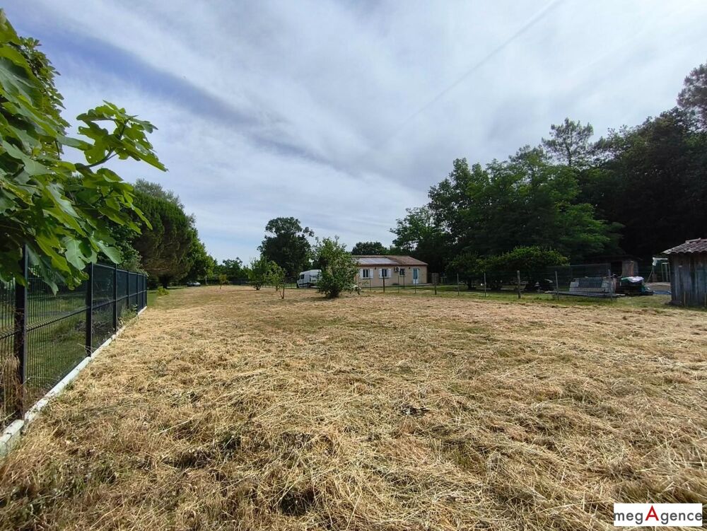 Vente Terrain Terrain constructible de 1 667 m² à Saint-Girons-d'Aiguevives Saint-girons-d'aiguevives