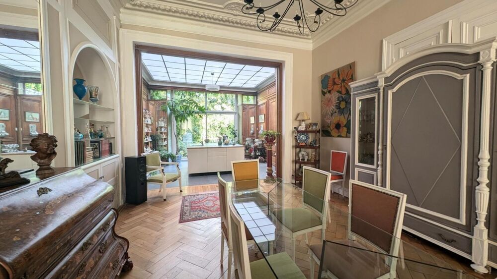 Maison centre ville avec cachet, très bon état technique, 6 chambres + T2 indépendant, jardin, garage
