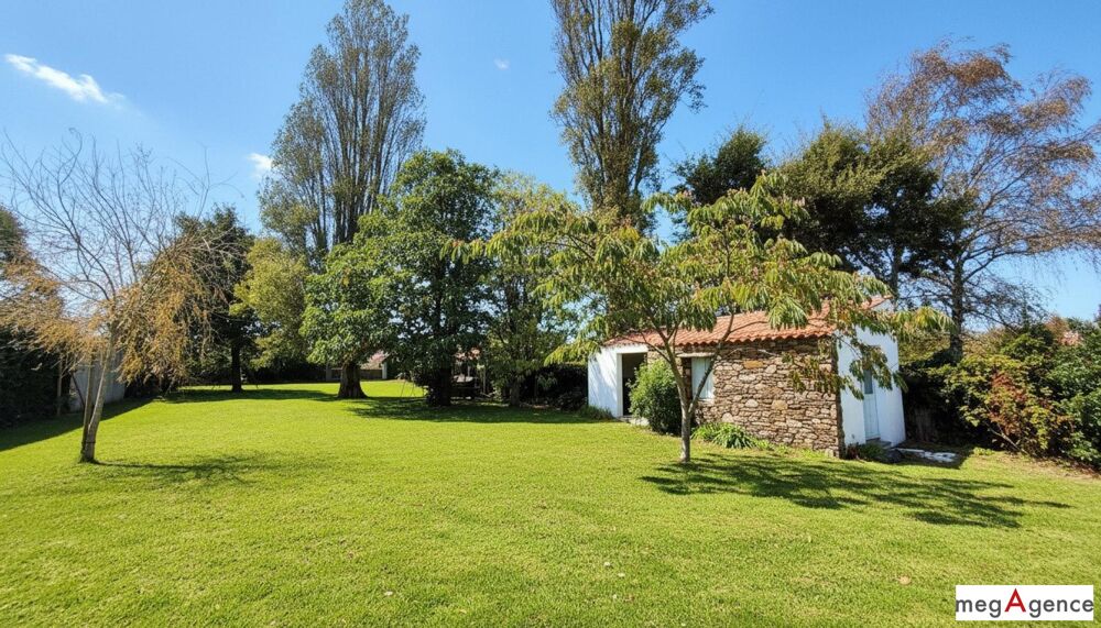 Vente Maison Ker Bossy, charmante maison, au caime sur une belle parcelle arborée. L' ile-d'yeu