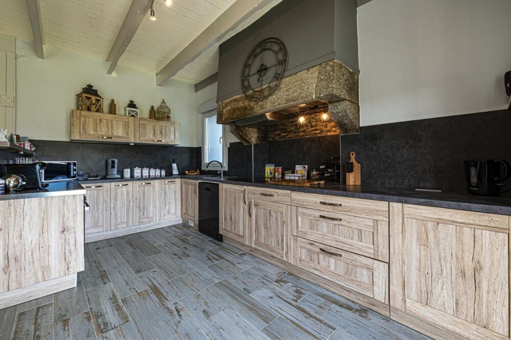 Vente Maison Jolie maison en pierre de 130 m2 + terrain constructible attenant Cavan