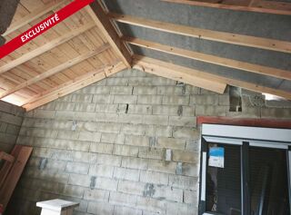 Vente Maison MAISON -HORS D'EAU/ HORS D'AIR + BEAU POTENTIEL D'AMMENAGEMENT Saint-savin