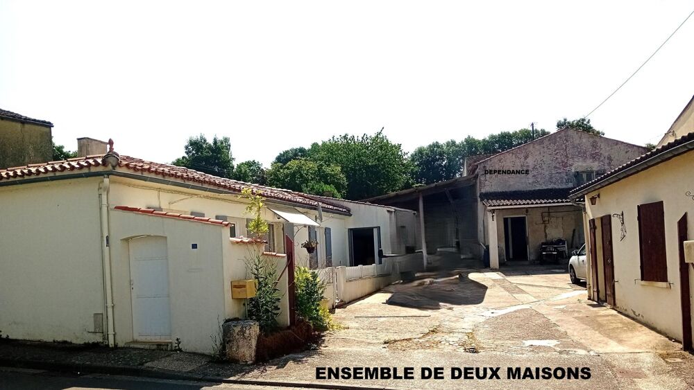 Ensemble de deux maisons