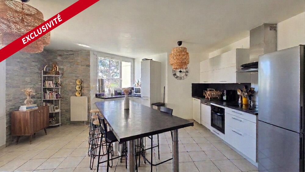 APPARTEMENT 4 PIECES A SAISIR AU SEIN D'UN PARC