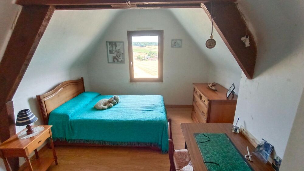 Vente Maison Maison de caractère avec magnifique vue sur la vallée de la Creuse Chambon