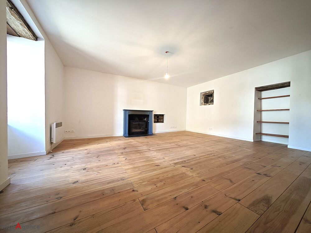 Vente Maison Maison en pierre 95 m² Pleucadeuc