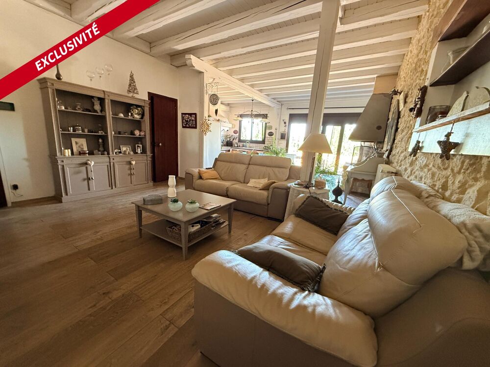 Demeure de 300 M2, 6 chambres, terrain 3000 M2