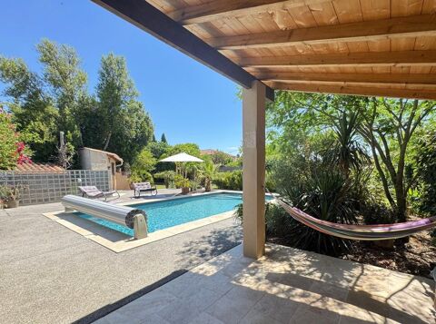   Superbe maison de charme situe  LAVERNOSE LACASSE -31410- 241m2 entierement rnove avec piscine Maison - 7 pice(s) - 241 m