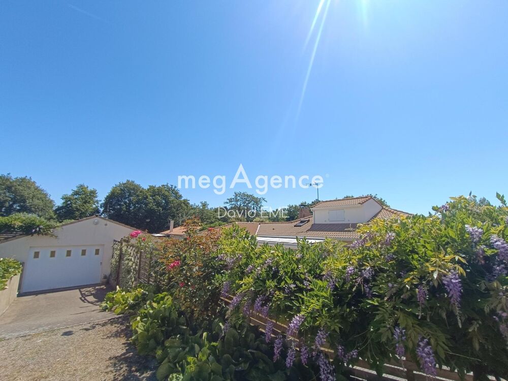 Vente Maison 6 Pièces, 150 m2, 4 chambres, Maché MachÉ