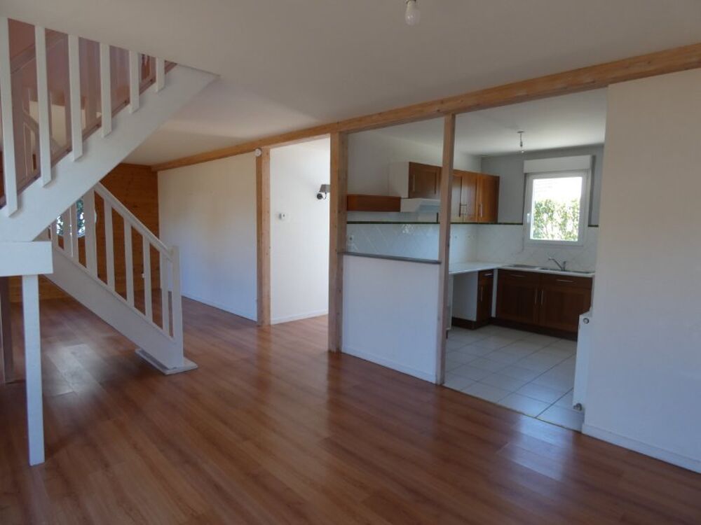Damigny,pavillon ossature bois de 118m2 sur 650m2.
