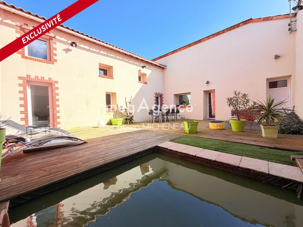 Vente Maison Longère La Tessoualle, 230 m², 5 chambres La tessoualle