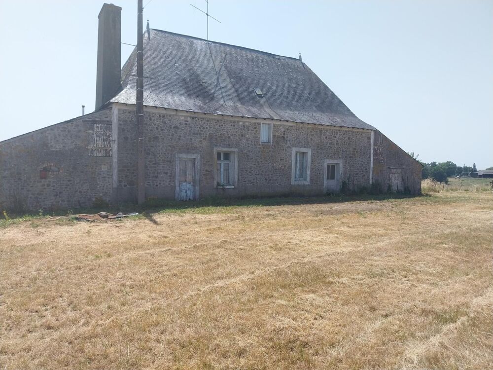 Vente Maison BEAUX VOLUMES ANCIEN CORPS DE FERME A RENOVE Thorigne-en-charnie
