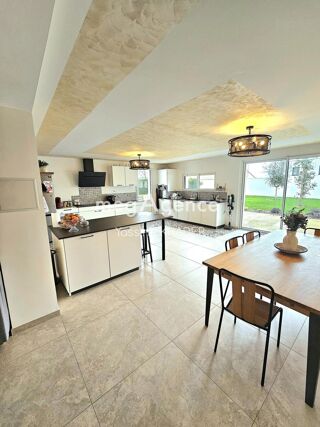  Maison � vendre 6 pi�ces 185 m�