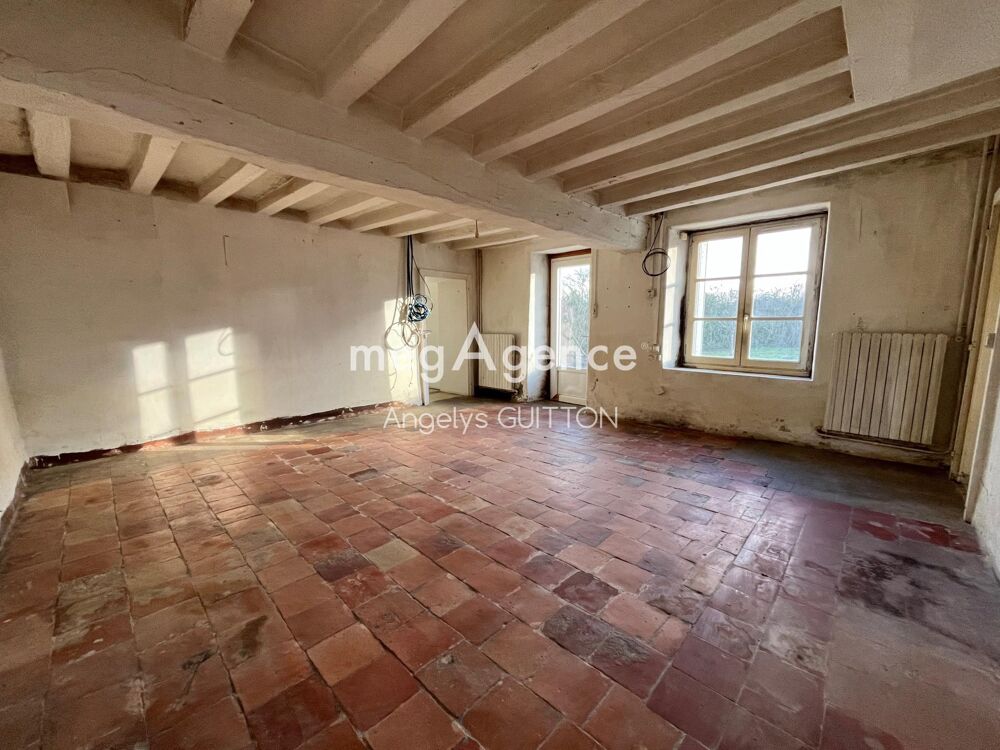 Fermette avec grand terrain 3800m²