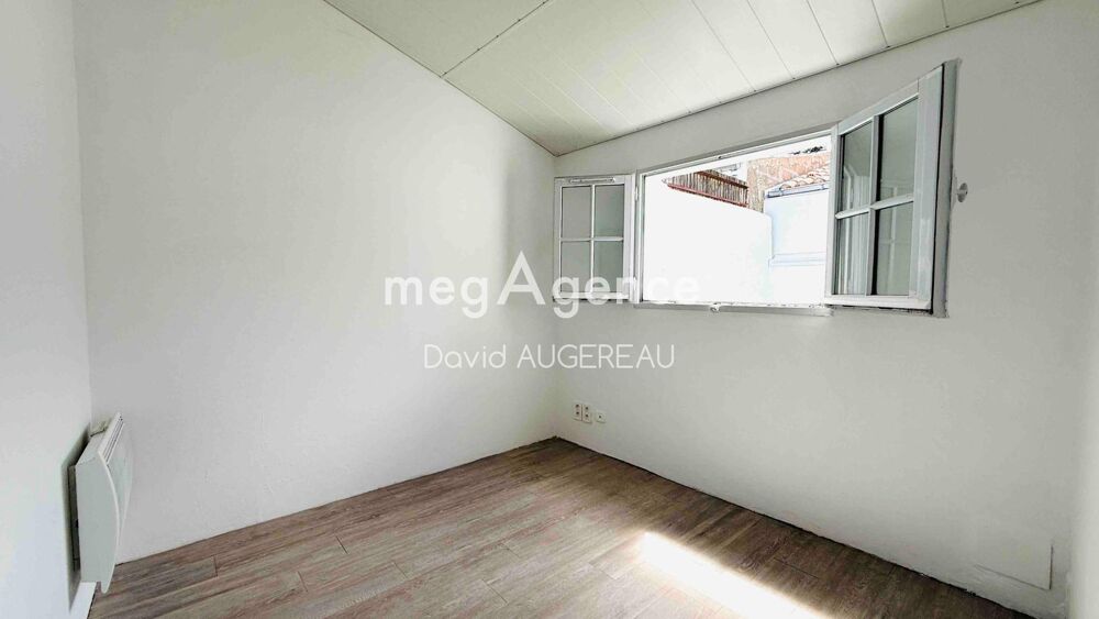 Vente Maison Sortie Port-Joinville, pied à terre ou 1er investissement prêt à poser les valises. L' ile-d'yeu