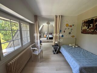  Maison à vendre 10 pièces 260 m²