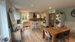 Maison à vendre 8 pièces 215 m²