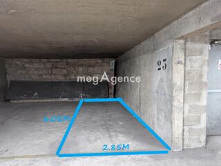  Parking / Garage � vendre 13 m� Paris 11e arrondissement