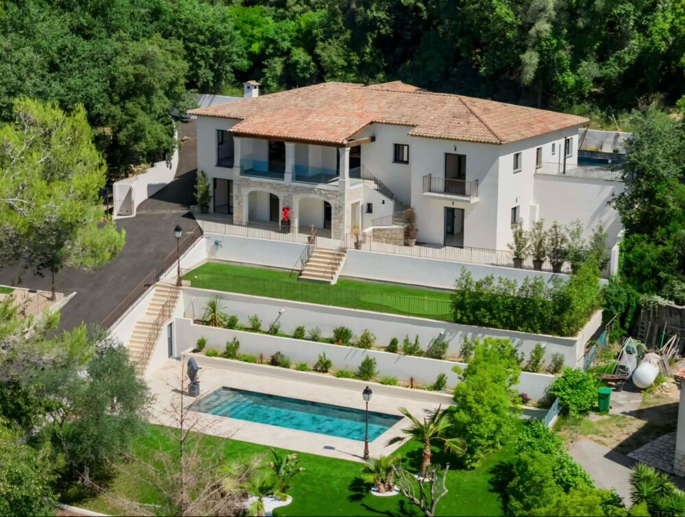 Vente Maison VILLA RENOVEE de 300M2 - 06330 ROQUEFORT-LES-PINS Roquefort-les-pins