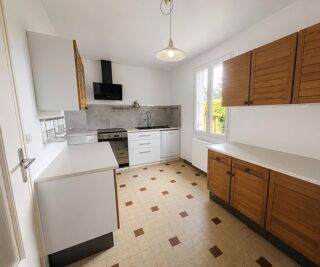  Maison à vendre 10 pièces 140 m²