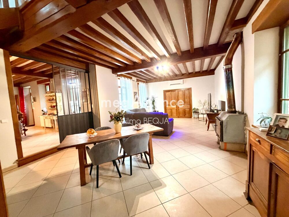 Vente Maison Authentique maison ancienne, dépendance et grands volumes Villebougis