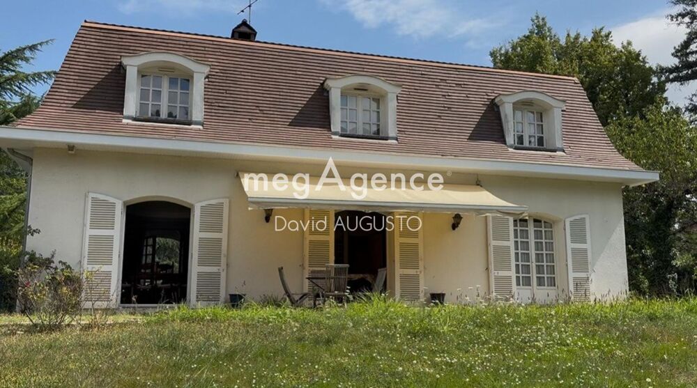 � vendre  Maison Charbonni�res-les-Bains (69260)