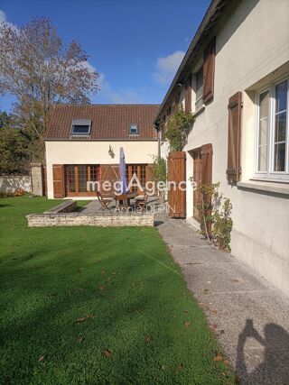  Maison à vendre 10 pièces 261 m²