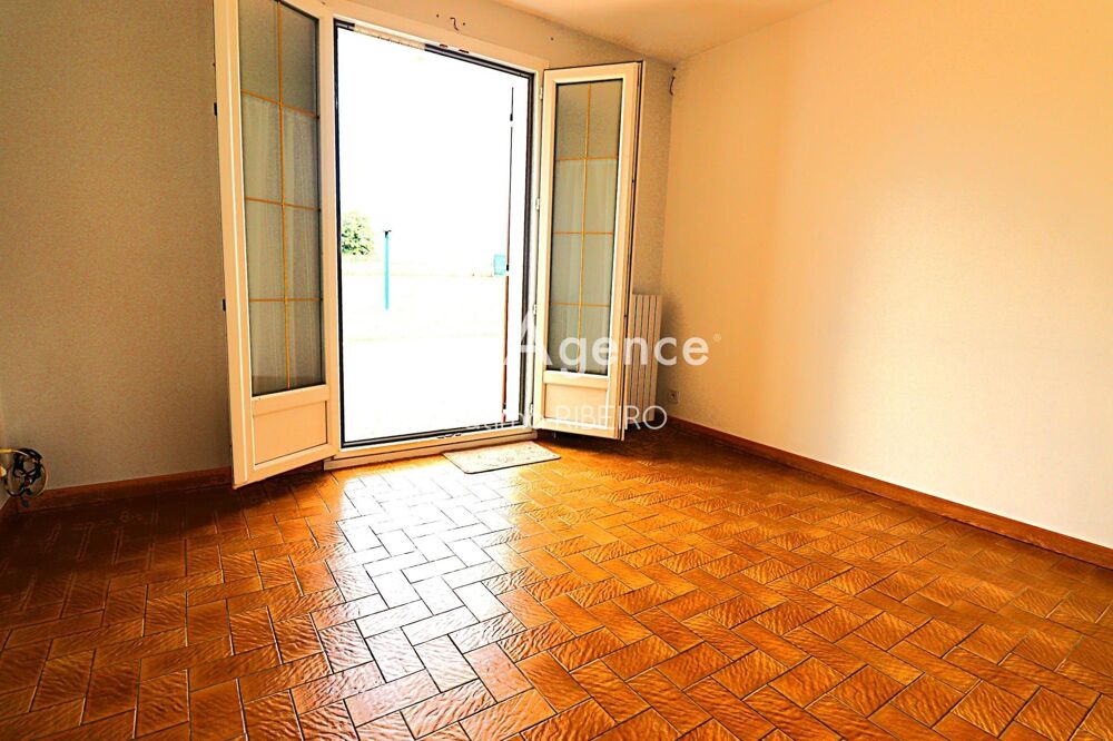 Vente Maison Maison plain?pied ,Grand terrain 1?359?m² Sous?sol total Coulommiers