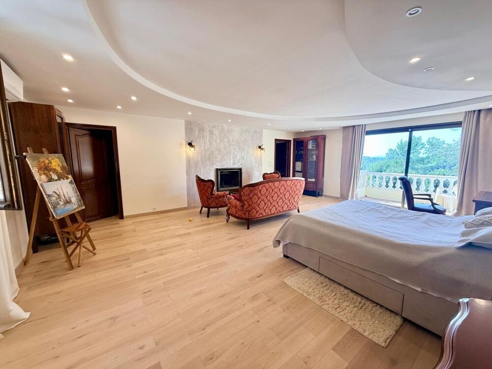à vendre  Maison Saint-Paul-de-Vence (06570)