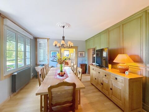   Maison des annes 50 entirement rnove  Vendue meuble  Vue imprenable sur la campagne Maison - 6 pice(s) - 160 m