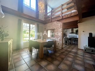  Maison � vendre 7 pi�ces 241 m�