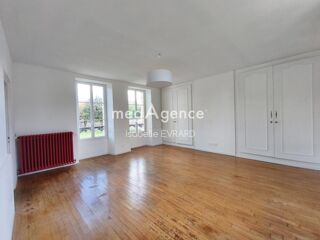  Maison  vendre 7 pices 185 m