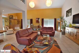  Maison à vendre 10 pièces 276 m²