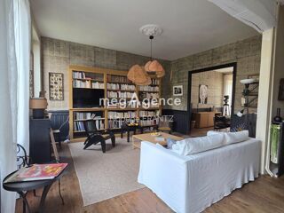  Maison à vendre 8 pièces 215 m²