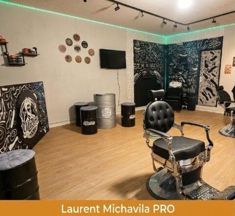 Un commerce pr&ecirc;t &agrave; l'emploi, au c�ur de B&eacute;ziers  Barber shop &middot; Salon de coiffure &middot; Studio de tatouage - Centre-ville 29000 34500 Beziers